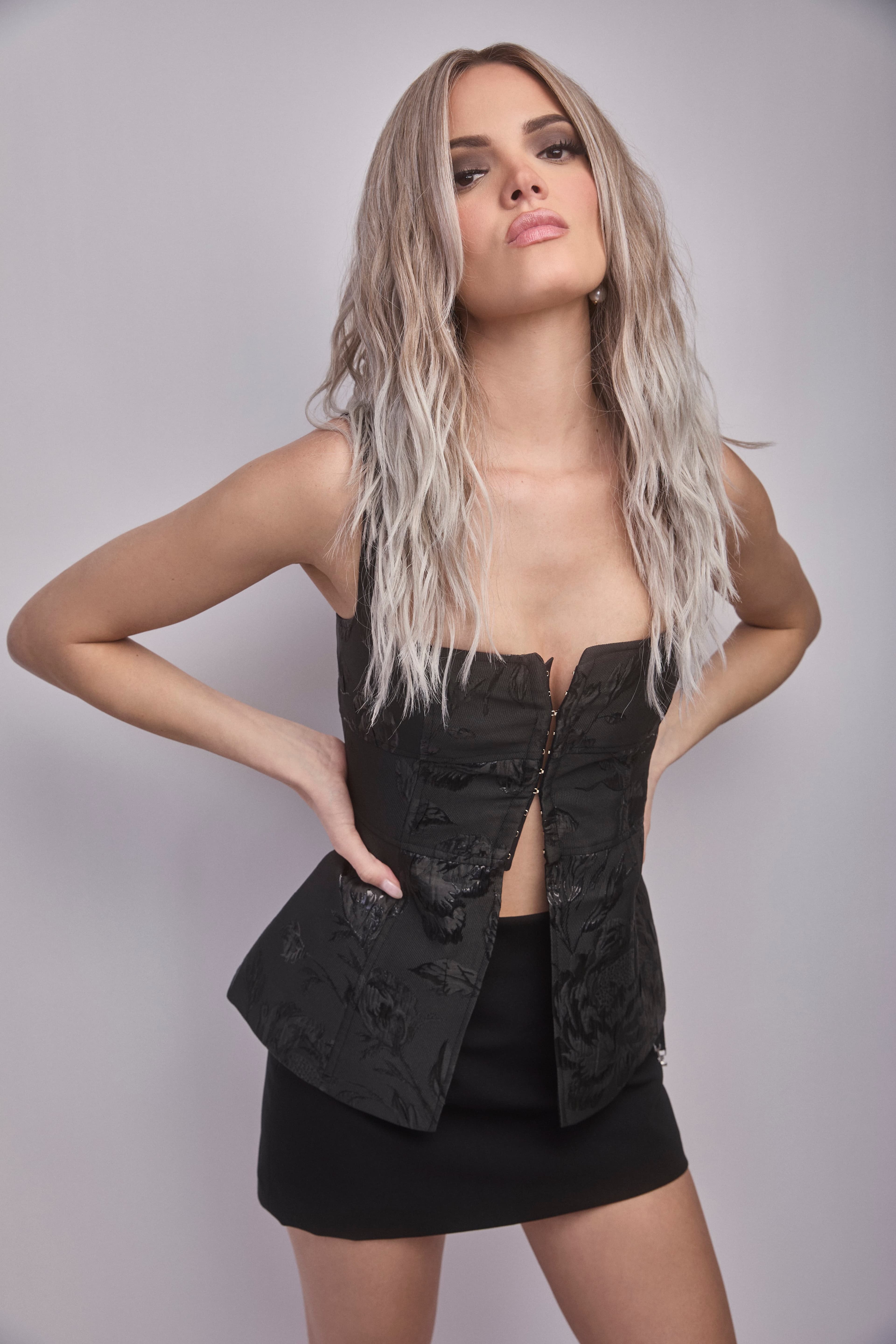 Roxie in Mushroom Melange